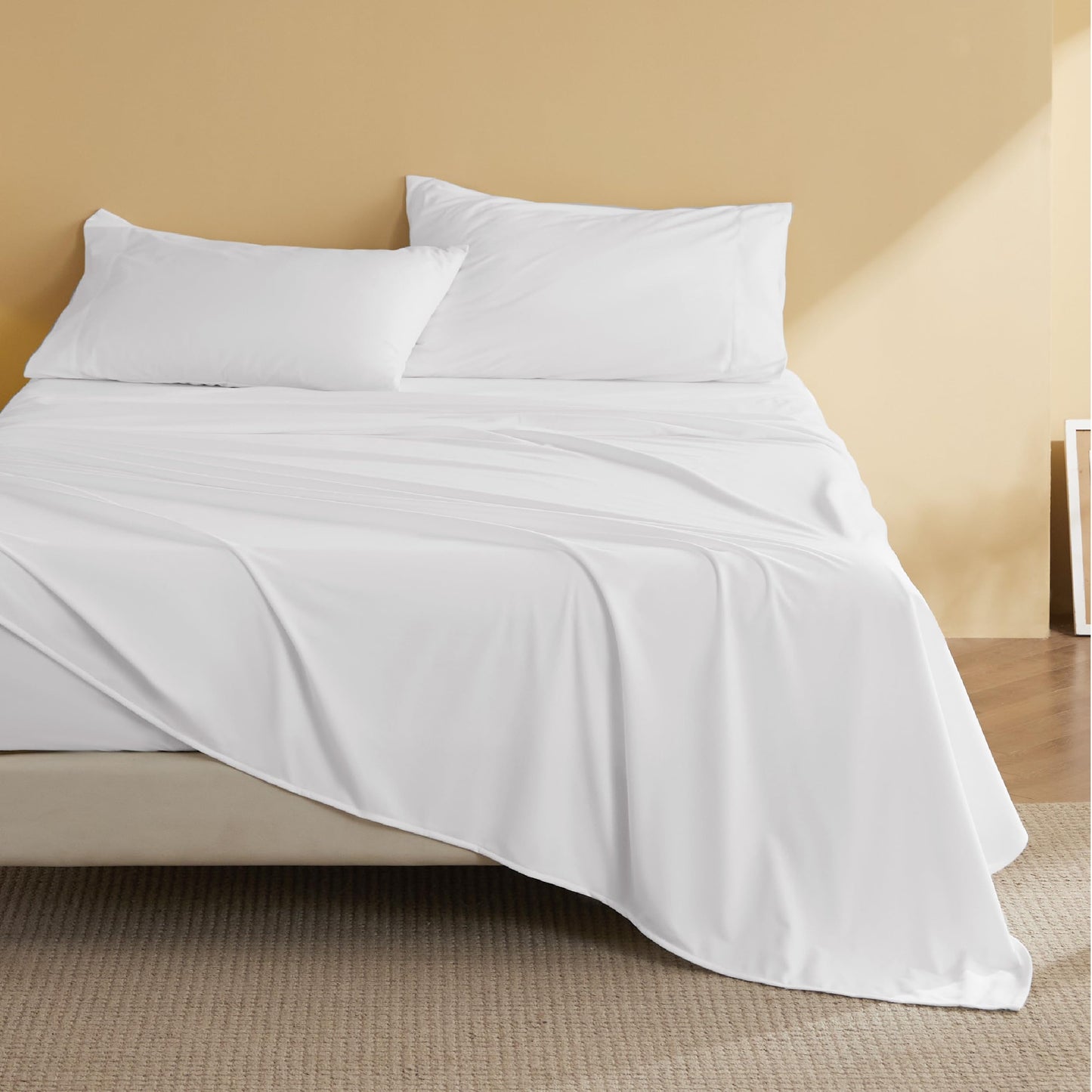 Bedsure Flannel Sheets Set – White