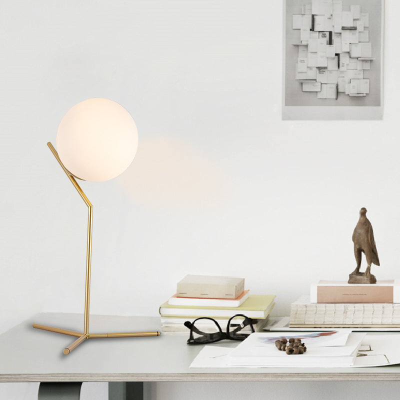 Nordic Bedroom Table Lamp – Modern Reading Lamp