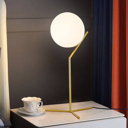 Nordic Bedroom Table Lamp – Modern Reading Lamp